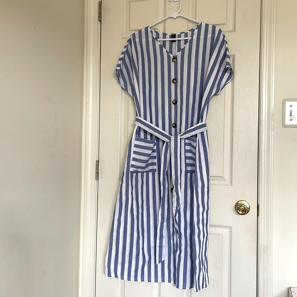 NWOT White and Blue Stripes Summer Dress Size XL